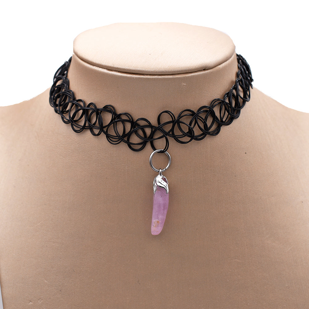 Choker in Kunzite