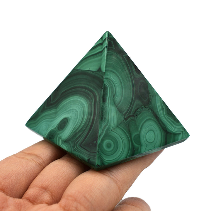 Piramide in Malachite