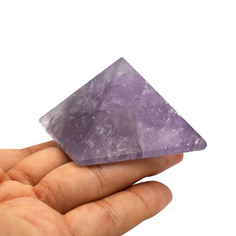 Piramide in Ametista