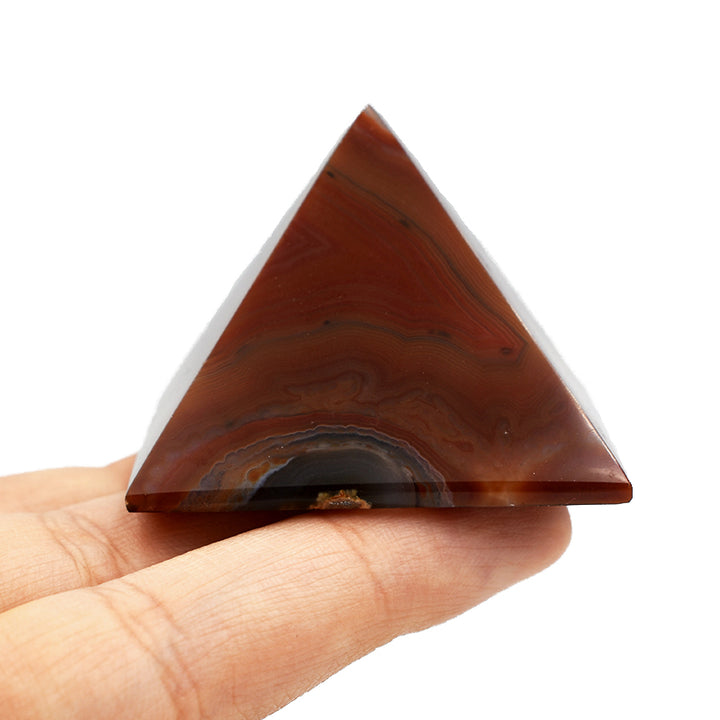 Piramide in Corniola