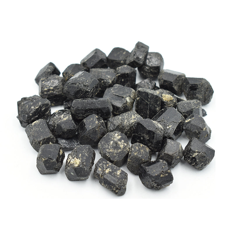 Tormalina nera grezza