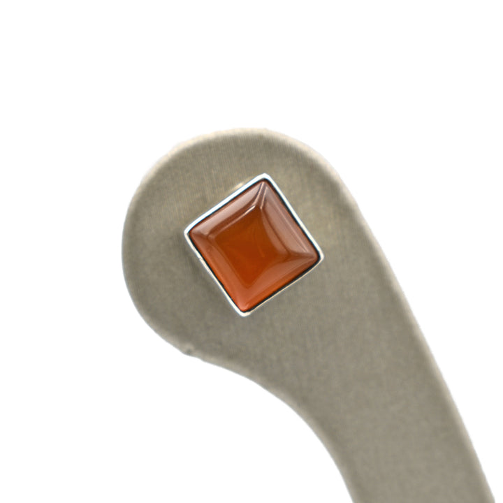 Orecchini in Corniola quadrati