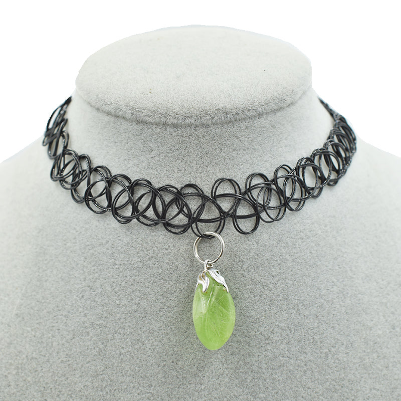 Choker con ciondolo in Olivina
