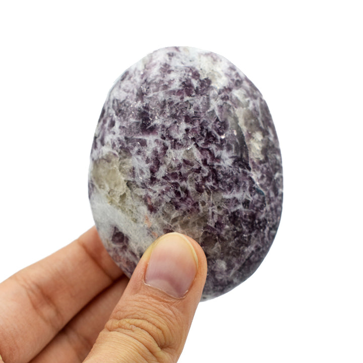 Saponetta in Lepidolite