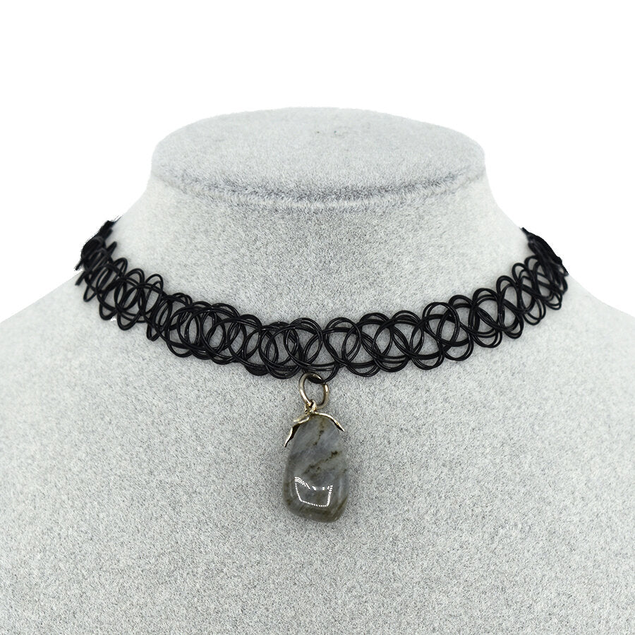 Choker con ciondolo in Labradorite